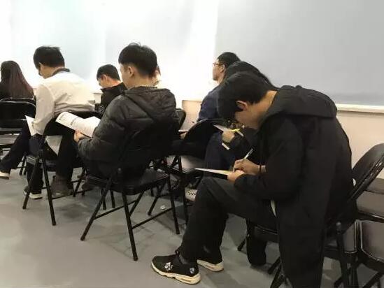 VR开班典礼:抓住机遇,砥砺前行 ——西安中心