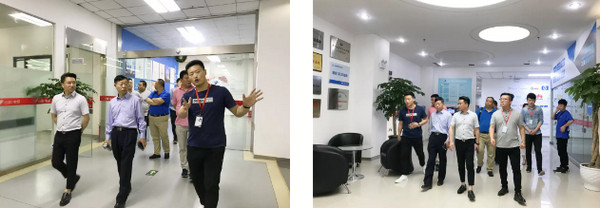 1558408078705517.jpg 配图3 河南科技学院新科学院领导莅临云和数据参观交流.jpg